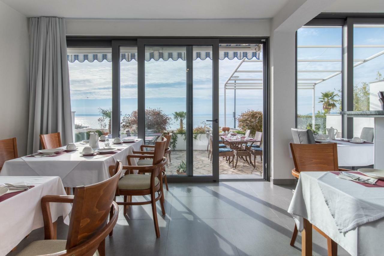 Beach Guesthouse Mediteran 珀德垂那 外观 照片